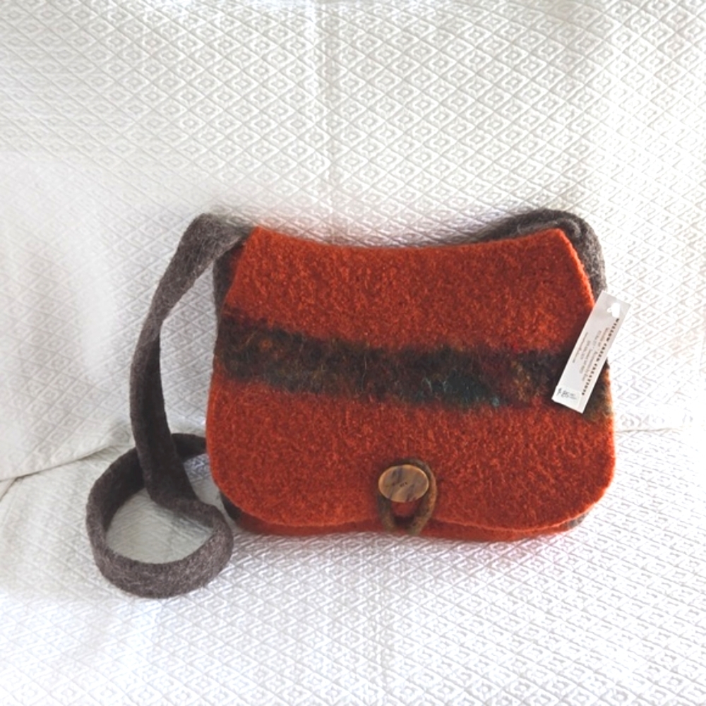 ( Willow Creek ) Soft Lambswool & Mohair Crossbody Bag in Autumn Colors